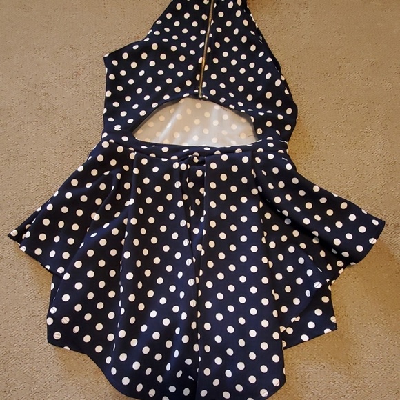 Romper - Picture 2 of 2